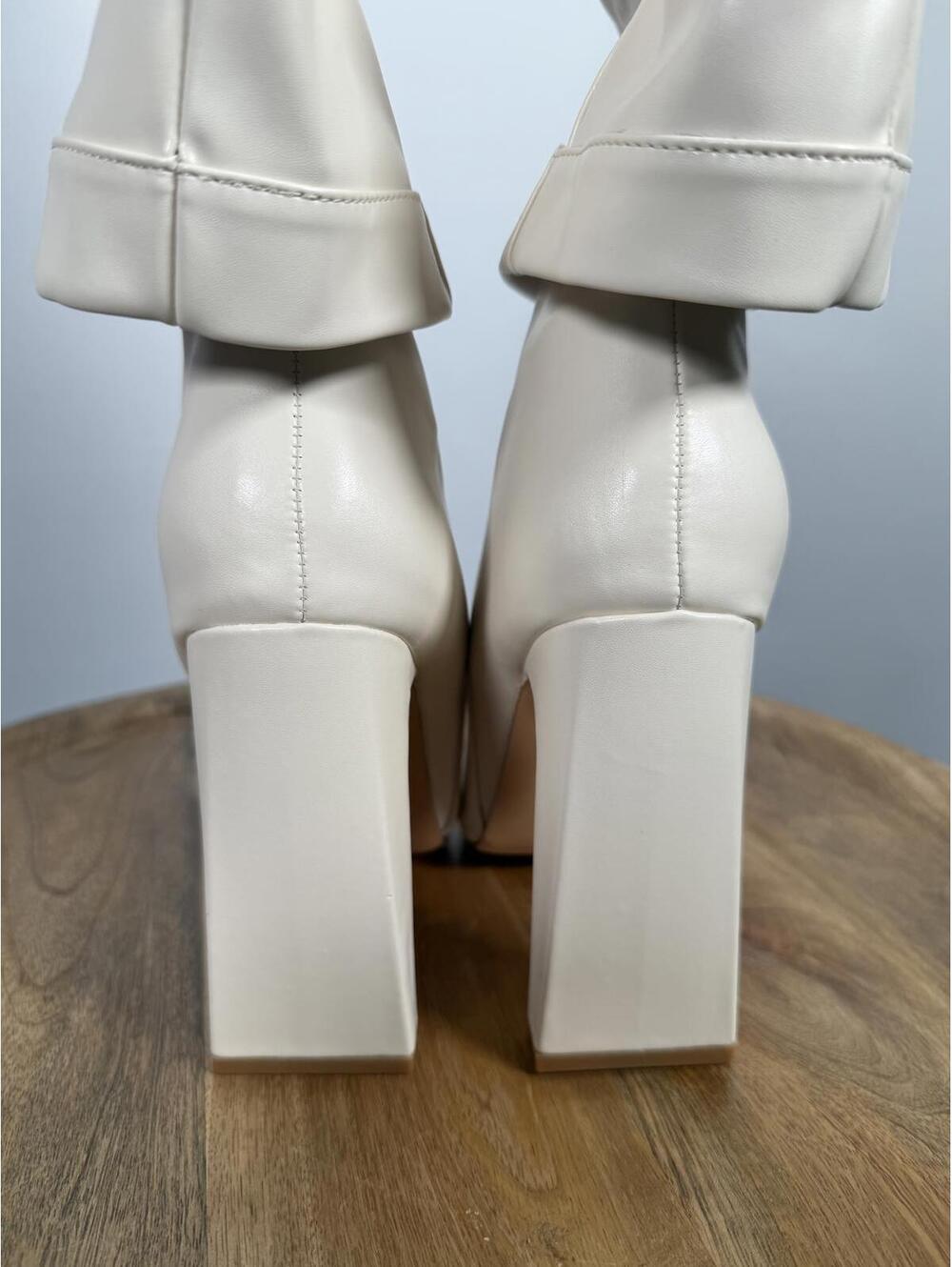 NWT Lulus Lorlia Almond Square Toe Knee High Boots Almond Size 5 - Picture 5 of 10